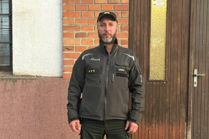 Ilustračný obrázok k článku Policajt MIMO služby neváhal ani sekundu! Pohotovo ZACHRÁNIL dôchodcu