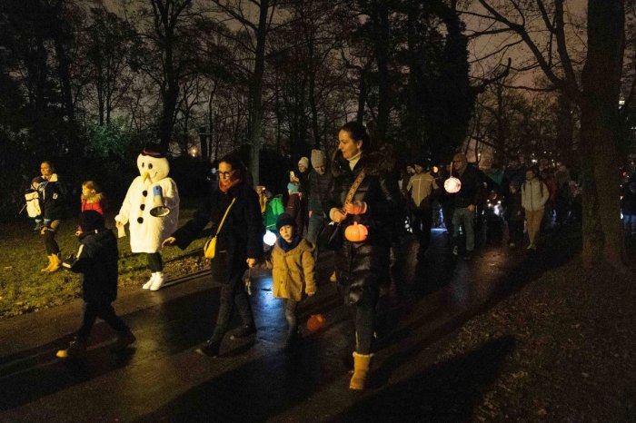 Ilustračný obrázok k článku Nepreseďte VÍKEND doma! Srdce Slovenska oživia LAMPIÓNOVÉ sprievody aj KONCERTY