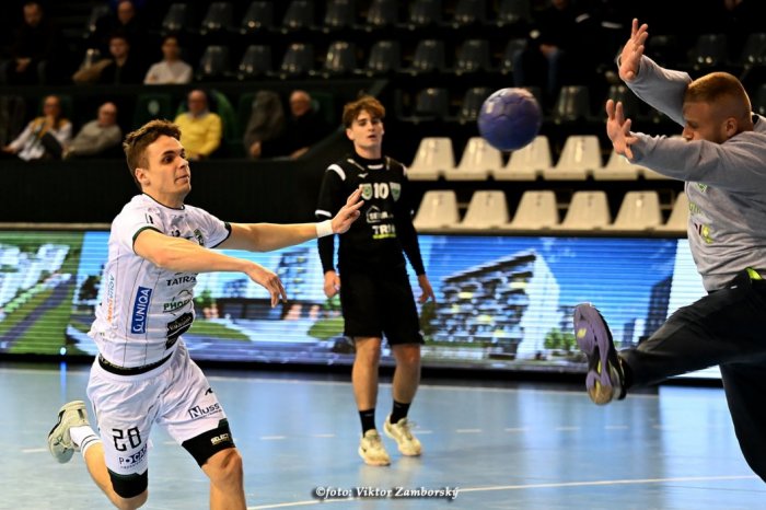 Ilustračný obrázok k článku Vyhrali už 10 zápasov po sebe: Hádzanári Tatrana Prešov potvrdili DOMINANCIU v lige