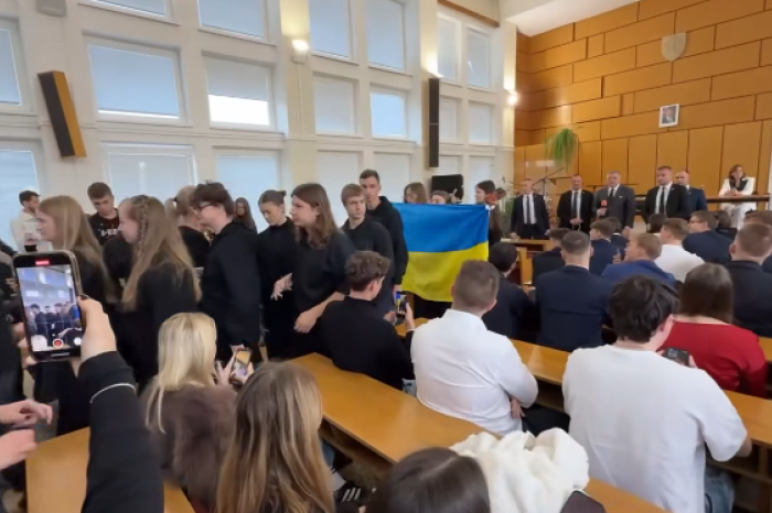 Ilustračný obrázok k článku Študentka o Ficovej prednáške v Poprade: Bola nepríjemná, premiér nás nepočúval a osočoval