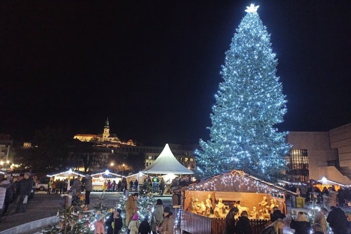 Ilustračný obrázok k článku Nitrianske vianočné mestečko 2025: Zverejnili už kompletný PROGRAM