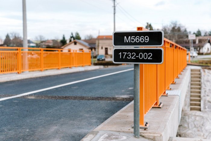 Ilustračný obrázok k článku Vodiči sa dočkali: V kraji otvorili ďalší NOVÝ most! Ten starý zbúrali