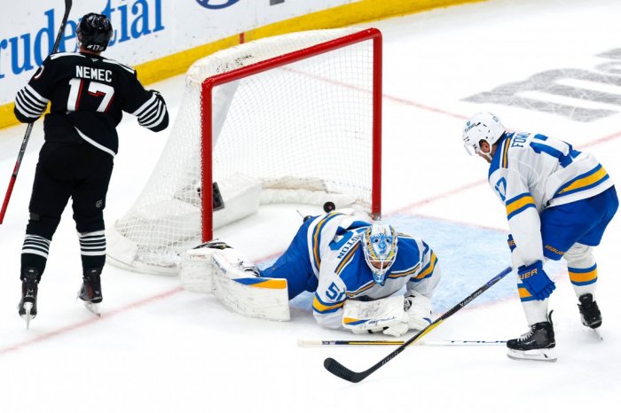 Ilustračný obrázok k článku Šimon Nemec opäť rozhodol v predĺžení zápas NHL: Sledujte tú parádu! VIDEO