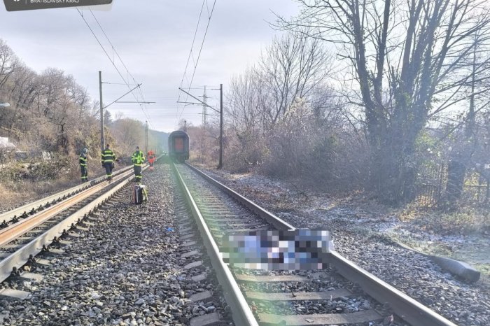 Ilustračný obrázok k článku TRAGÉDIA na koľajniciach ZASTAVILA železničnú dopravu: ZRAZENÝ muž na mieste ZOMREL