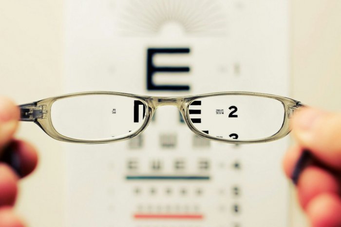 Ilustračný obrázok k článku Máte už po štyridsiatke? Zhoršovanie zraku postihuje VŠETKÝCH bez rozdielu!