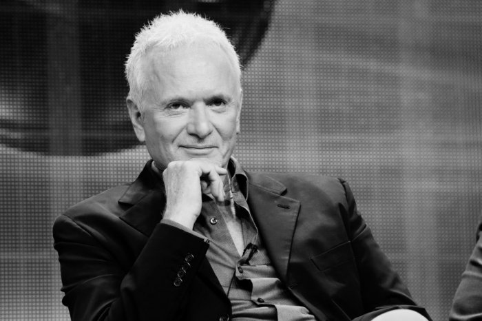 Ilustračný obrázok k článku Zomrel herec (†78) zo známeho seriálu: Skonal iba TRI dni po operácii