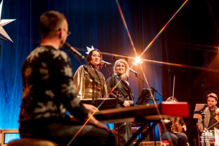 Ilustračný obrázok k článku Emotívny večer v prešovskom PKO: Koščová so sláčikmi pripravili prenádherný zážitok, FOTO