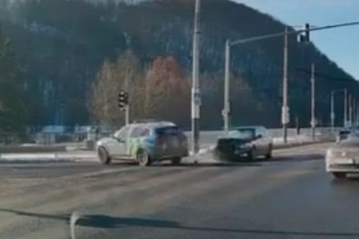 Ilustračný obrázok k článku Šokujúce VIDEO z centra mesta: Vodička pod vplyvom DROG to NAPÁLILA do policajtov