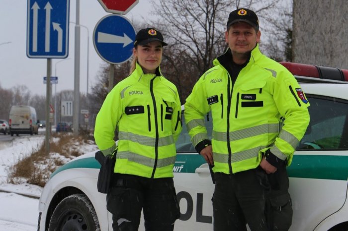 Ilustračný obrázok k článku Neuveriteľný príbeh: Adrián dostal POKUTU, policajtom poslal POĎAKOVANIE