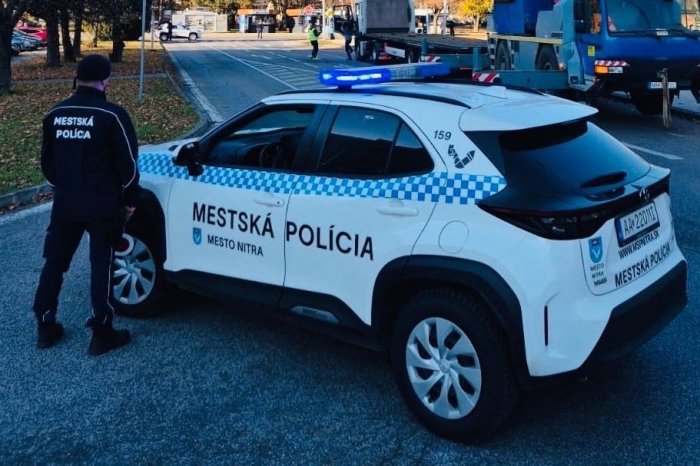 Ilustračný obrázok k článku Mestská polícia hľadá nových kolegov! Láka na zaujímavý PLAT a rôzne BENEFITY