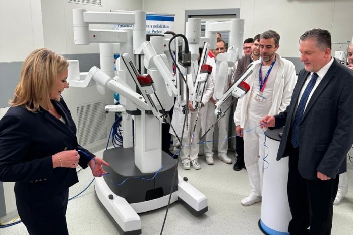 Ilustračný obrázok k článku NOVINKA v prešovskej nemocnici: Po robotickej operácii môže ísť pacient domov oveľa skôr