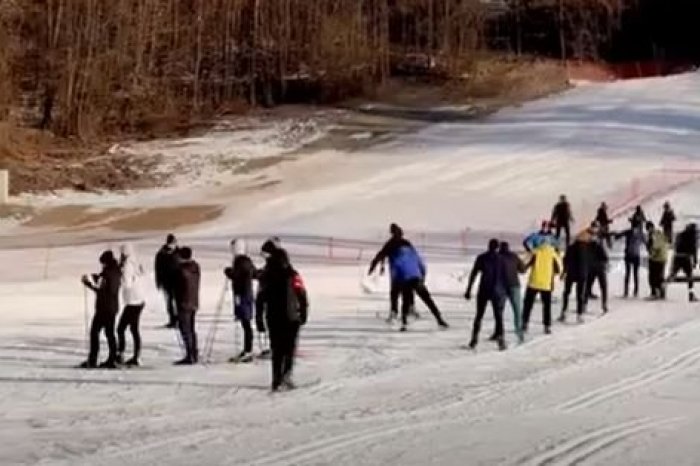 Ilustračný obrázok k článku UNIKÁTNY areál láka TISÍCE návštevníkov denne: Študenti sa učia BEŽKOVAŤ priamo v meste, VIDEO