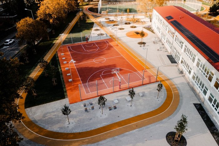 Ilustračný obrázok k článku Areál na Kornela Mahra je dokončený: Primátor ho označil za NAJKRAJŠÍ na Slovensku