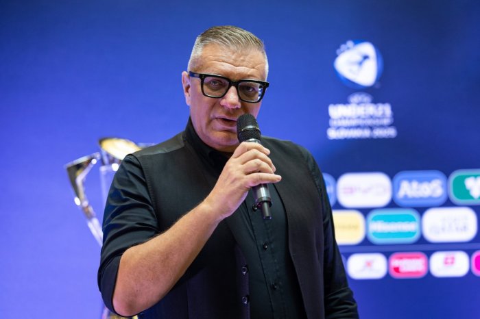 Ilustračný obrázok k článku Prezident Kováčik o Huliakovi: Myslí si, že som zinscenoval jeho vypískanie v Prešove