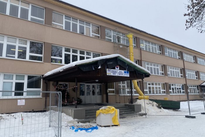 Ilustračný obrázok k článku Špecialita v škole na Šariši: NOVINKOU tam bude po obnove exteriérová učebňa