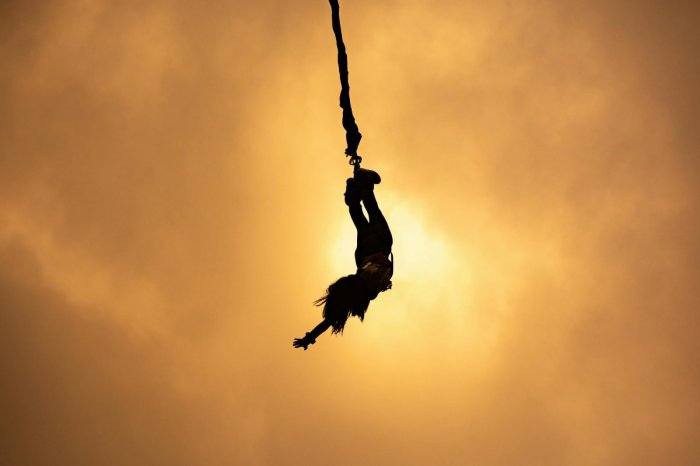 Ilustračný obrázok k článku Dievča (†17) ZOMRELO pri bungee jumpingu: Fatálny OMYL! Skočila BEZ správneho istenia