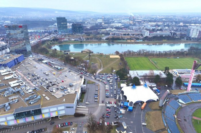 Ilustračný obrázok k článku Pri Kuchajde vyrastie ďalšia veža! Priniesť má mestské bývanie, FOTO