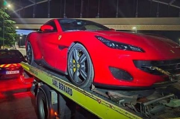 Ilustračný obrázok k článku Francúzski policajti chytili BEZDOMOVCA vo Ferrari: Štát okradol o MILIÓNY