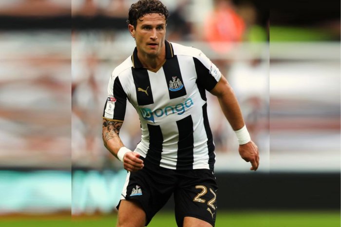 Ilustračný obrázok k článku TEMNÁ spoveď futbalistu: Dosiahol takmer všetko, prišlo zranenie! Prepadol DROGÁM