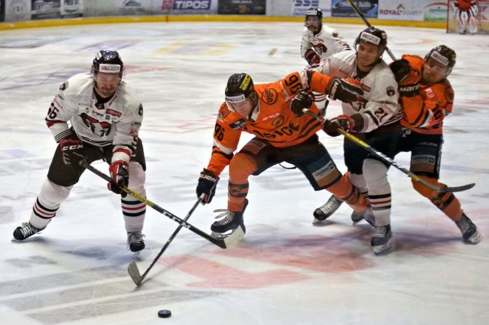 Ilustračný obrázok k článku Známe sú PRVÉ dvojice PLAY-OFF: Barani vykorčuľujú proti Košičanom