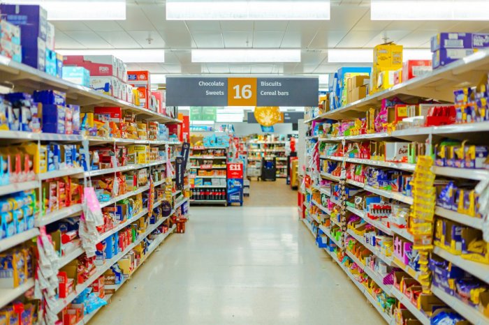 Ilustračný obrázok k článku Zamestnanci supermarketov dostali ZÁKAZ zasahovať proti zlodejom: Hrozí im VÝPOVEĎ
