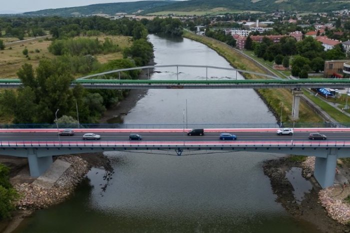 Ilustračný obrázok k článku Vodiči, POZOR! Most v Hlohovci dočasne UZAVRÚ: Čítajte podrobnosti