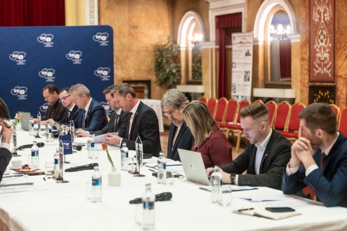 Ilustračný obrázok k článku Komu poputuje až 390-tisíc eur? O všetkom rozhodnú hlasujúci smskami, v hre je 57 projektov