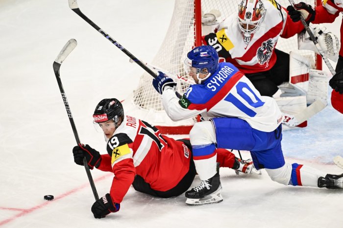 Ilustračný obrázok k článku Na MS s posilou z NHL: Sýkora ukončí sezónu a okamžite priletí pomôcť národnému tímu