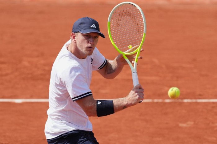 Ilustračný obrázok k článku ŠOK na Roland Garros: Tréner si ZABLOKOVAL číslo známeho tenistu a viac ho nebolo