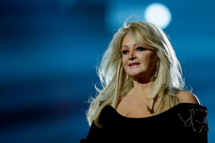 Ilustračný obrázok k článku Svet hudby sa ponoril do smútku: ZOMRELA legendárna speváčka Bonnie Tyler