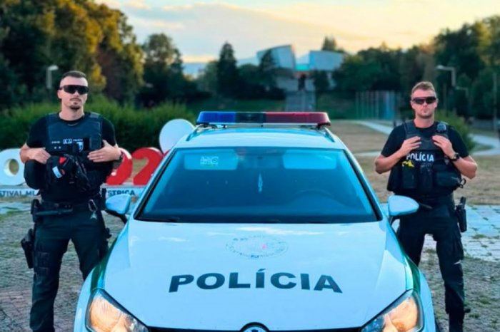 Ilustračný obrázok k článku Pomoc, na ktorú NEZABUDNÚ: Dôchodcovia sa po nečakanom GESTE ozvali policajtom