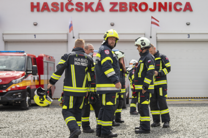 Ilustračný obrázok k článku Dobrovoľní hasiči z Prešova majú vynovenú zbrojnicu na Košickej: Vyšlo to na 870-tisíc eur