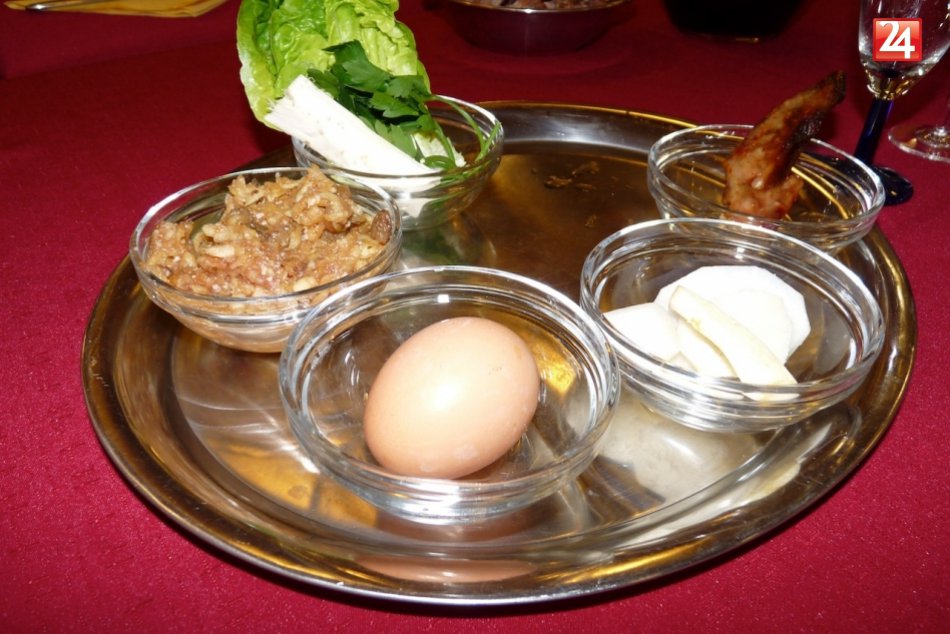 pp_0420_sederova_vecera