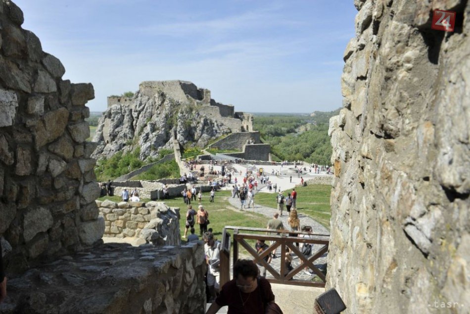 arana_slovenska_devin