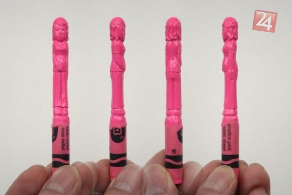 Umelkyna rozdava radost z malych veci na spickach ceruziek