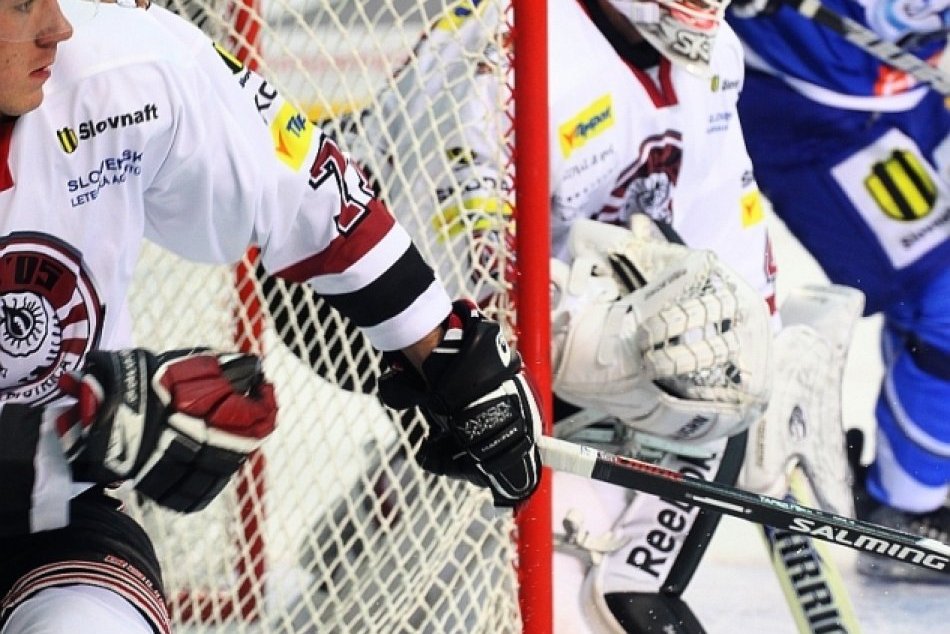 HK Poprad - HC'05 Banská Bystrica 8:0