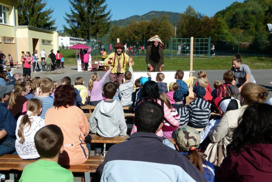 DenRodicovKomenskeho