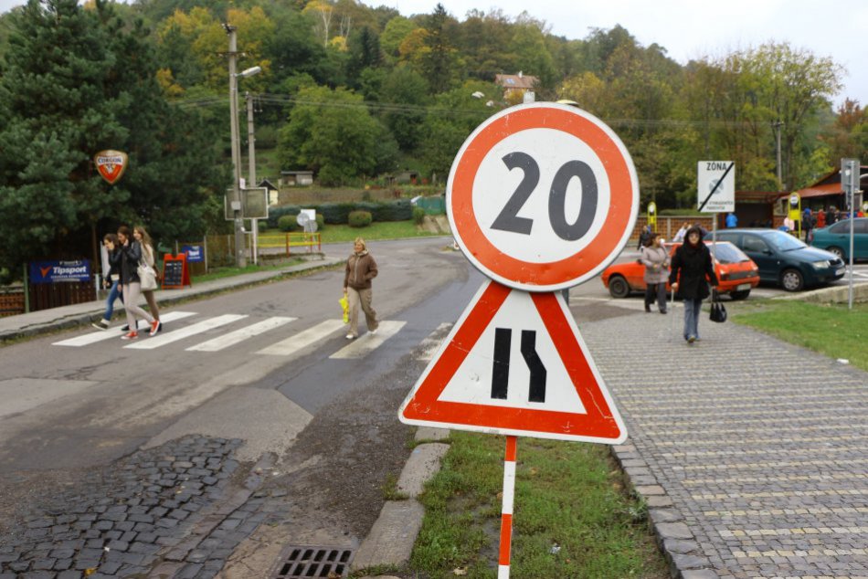 Kremnický most si na rekonštrukciu ešte počká