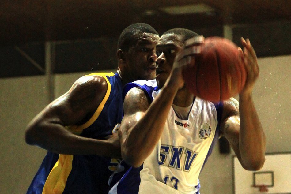 Svit hrýzol až do konca