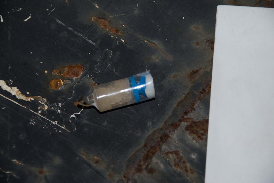 V rožkoch a treske skrývali drogy