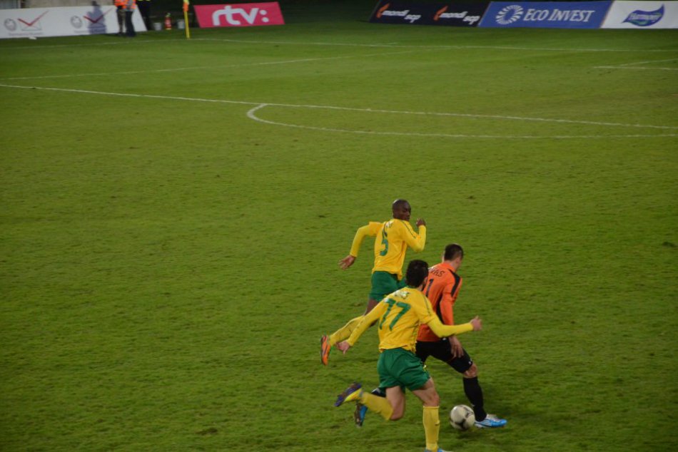 Futbalový Ružomberok oslavuje: Porazili sme Šošonov!