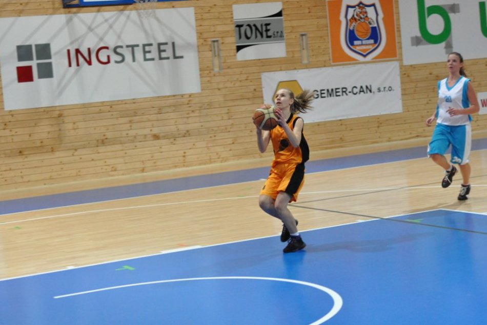 Staršie žiačky MBK REGIÓN Rožňava