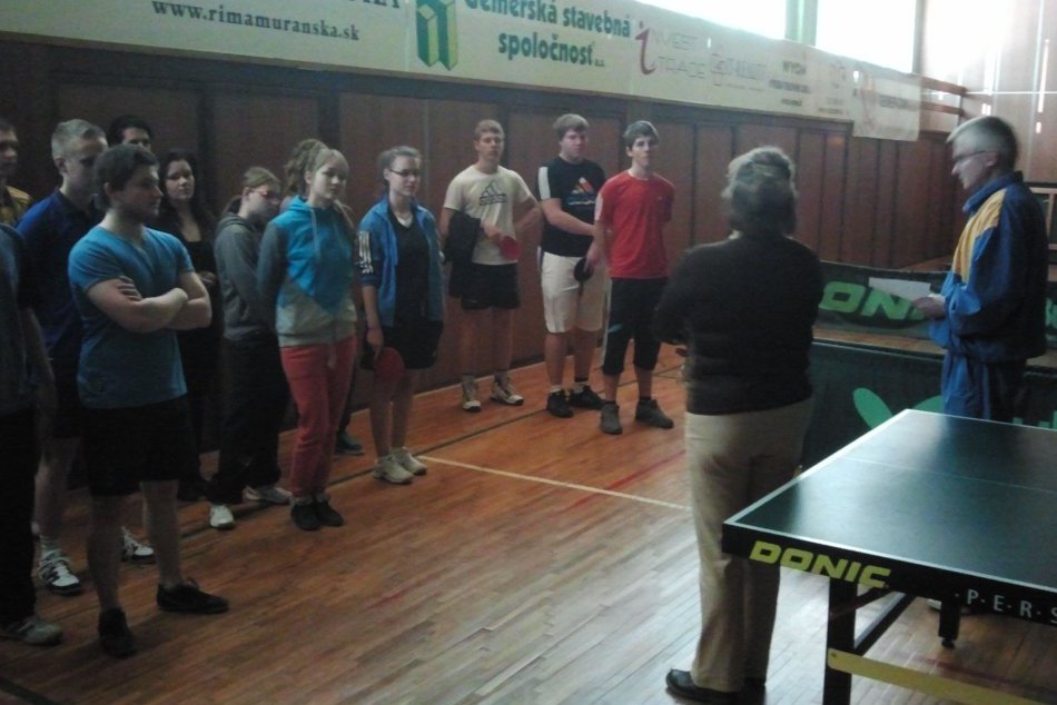 Obvodné kolo v stolnom tenise medzi strednými školami