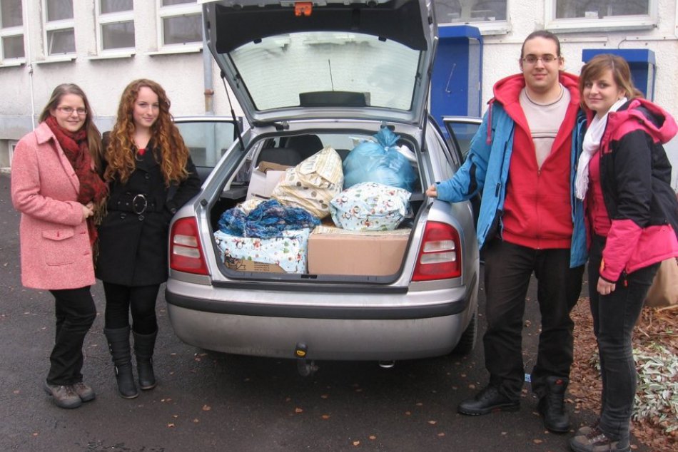 Študenti z Tisovca v azylovom tábore