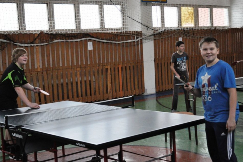 Stolnotenisový turnaj