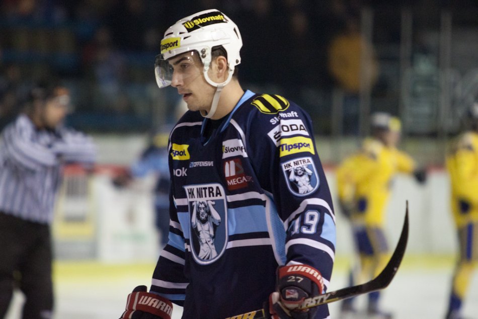 ŠHK 37 Piešťany - HK Nitra