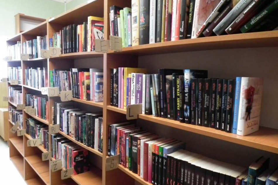 Knižnica Muránska Dlhá Lúka