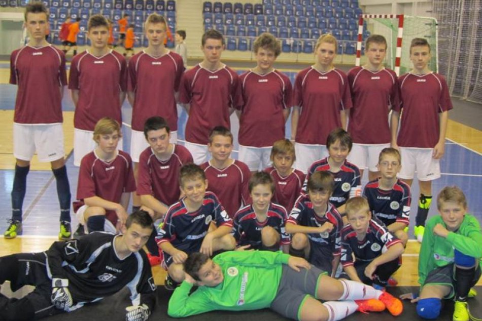 FAM Poprad 10.ročník turnaja v halovom futbale