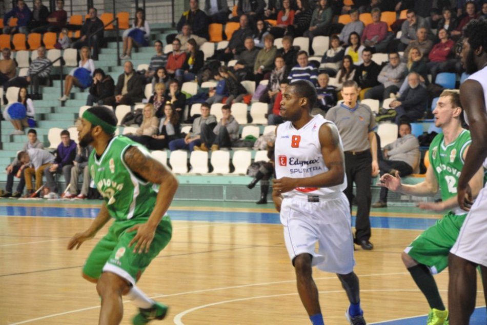 Basketbal Nitra - Handlová