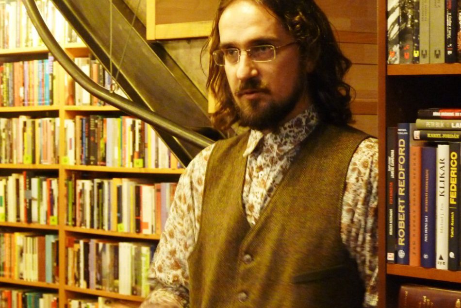 Autor knižnej novinky hovoril v Poprade o kontroverzných témach